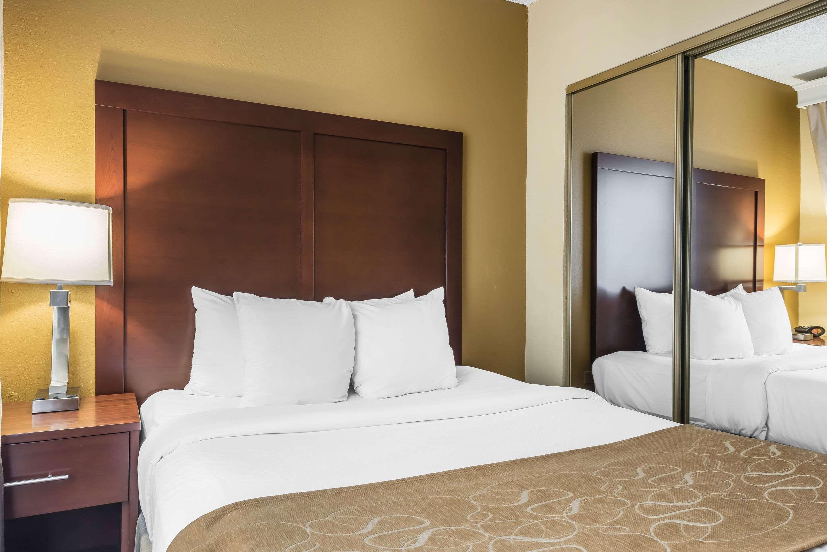 Comfort Suites Sawgrass Tamarac Exterior foto