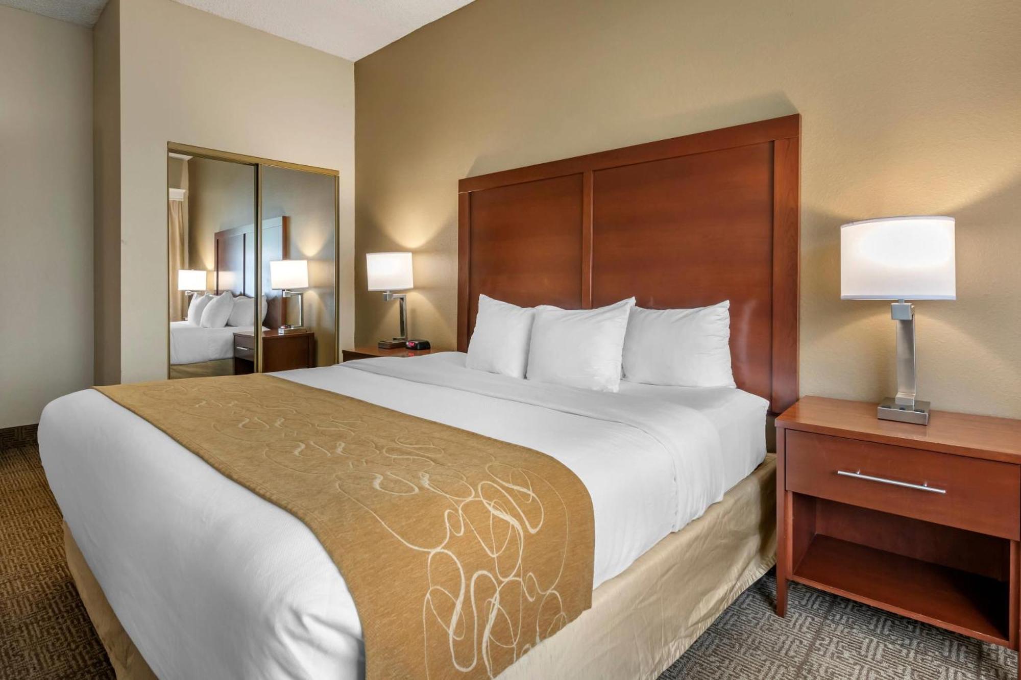 Comfort Suites Sawgrass Tamarac Exterior foto